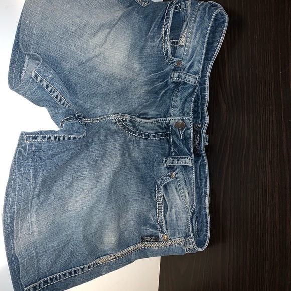 Silver Brand Suki Flap 17” shorts - Picture 3 of 4